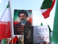 Ο Μοτζταμπά Χαμενεΐ καλεί να στοχοποιηθο...