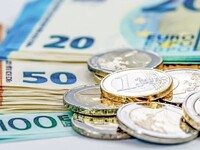 Συντάξεις Μαρτίου: Ανατροπή με τις ημερο...