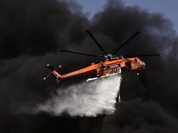 Σε πύρινο κλοιό η χώρα: Σε λίγες ώρες εκ...