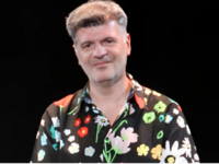 Φοίβος Δεληβοριάς: Θύμα διαδικτυακής απά...