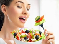 Αντιγήρανση: Τρία τρόφιμα που ενισχύουν ...