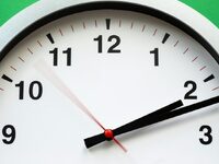 Αλλαγή ώρας 2025: Πότε περνάμε στη χειμε...