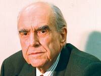 Σαν σήμερα ο Ανδρέας Παπανδρέου καταργεί...