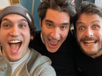 Οι ηθοποιοί που υποδύονται το γκέι ζευγά...