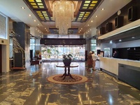 Δεν άνοιξαν 4 μεγάλα ξενοδοχεία της Πάτρ...