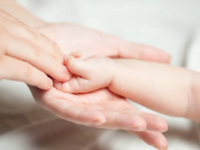 Αγοράκι το πρώτο μωρό που γεννήθηκε στην...