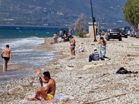 Οι πατρινοί ξεκίνησαν δειλά-δειλά, μπάνι...