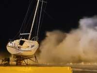 Πάτρα: "Άγριο" σκηνικό σε Ηρώω...