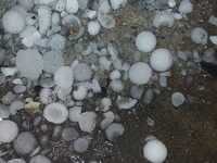 Πάτρα: Μπουρίνι και χαλαζόπτωση κράτησαν...