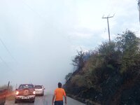 Πάτρα: Οριοθετήθηκε η φωτιά στο Βελβίτσι...