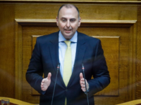 Καραγιάννης: Στον αυτοκινητόδρομο Πατρών...