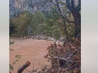 Πηνειός: Εξαφανίστηκε από τα νερά η κρεμ...