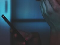 Ρόδος: Βιντεοσκόπησαν 13χρονη σε προσωπι...