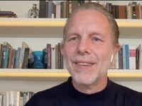 Ο Παύλος Γερουλάνος στο thebest λίγο πρι...