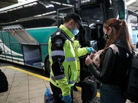 Μετακινήσεις: Μπλόκα ΕΛ.ΑΣ στα διόδια - ...