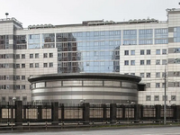  Telegraph: Η σκιά των κατασκόπων του Πο...