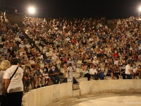 Πάτρα: Πάνω από 700 Πατρινοί χειροκρότησ...