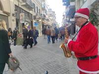 Πάτρα: Χριστουγεννιάτικες βόλτες στο κέν...