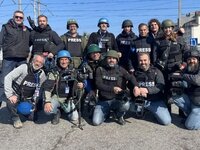 Οι Έλληνες ρεπόρτερ από το Κίεβο: «Η ελε...