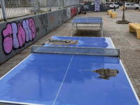 Κατέστρεψαν τραπέζια πινγκ - πονγκ σε σχ...