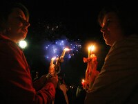 "e -Ανάσταση" από τους Ναούς χ...