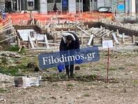 Αίγιο: Φύτεψαν ... μαρούλια μέσα στα έργα! 