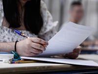 Πανελλήνιες: Ανακοινώθηκαν οι συντελεστέ...