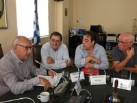 Αυτό είναι το Προεδρείο του νέου Δημοτικ...