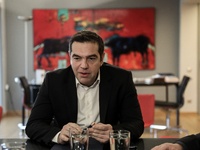 «ΝΑΙ» στην υποψηφιότητα Κ. Σακελλαροπούλ...