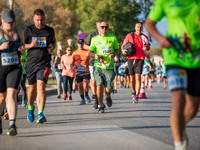 4ος Νυχτερινός ημιμαραθώνιος «Φάνης Τσιμ...