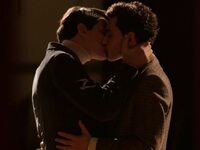 Δημήτρης Τσικλής: Τι λέει για το φιλί με...