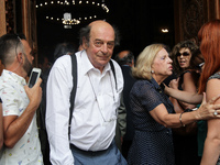 Ο Μανούσος Μανουσάκης πέθανε από οξεία λ...