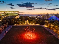 «Δεν παίζονται» οι φωτεινές εγκαταστάσει...