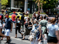 Πώς θα περάσουν εμβολιασμένοι, πώς ανεμβ...
