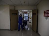 Τζανάκης: Πρόβλεψη για έως 13.000 κρούσμ...