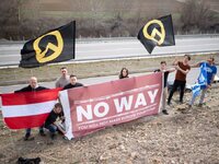 Γερμανοί ακροδεξιοί σε Έβρο και Μυτιλήνη