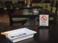 Έπεσε το πρώτο πρόστιμο για τσιγάρο στη Λαμία