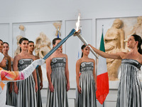 Στην Πάτρα σήμερα η Ολυμπιακή Φλόγα- Η τ...