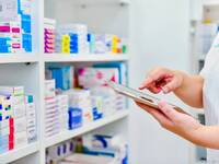 Ελλείψεις φαρμάκων: Mέτρα για φαρμακευτι...