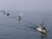 LIVE- Φρουροί της Επανάστασης: «Τα Στενά...