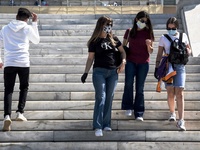 Κορωνοϊός: 416 νέα κρούσματα και πέντε θ...