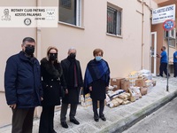 Ροταριανός Όμιλος Πάτρας: Πρόσφερε τρόφι...