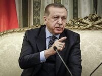 Τηλεφωνική διπλωματία από την Άγκυρα: Ο ...