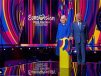 Eurovision: Ο Βασιλιάς Κάρολος και η Καμ...