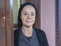 Σασμός: Νέος θάνατος στη σειρά – Η οικογ...