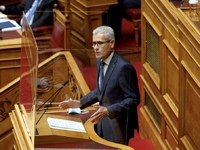 Ο Άγγελος Τσιγκρής παρουσιάζει την εβδ...