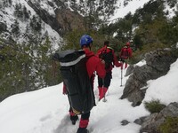 Καλάβρυτα: Θρήνος για τους συγγενείς των...