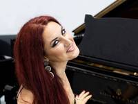 H Έλενα Ζαβέρδα- Κίτρου είναι απόψε στο ...