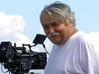 Σία Αναγνωστοπούλου: Ο Λάκης Παπαστάθης ...