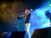 Ο Βασίλης Παπακωνσταντίνου ξεσήκωσε το Π...